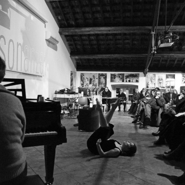 dissonanzen galleria fotografica